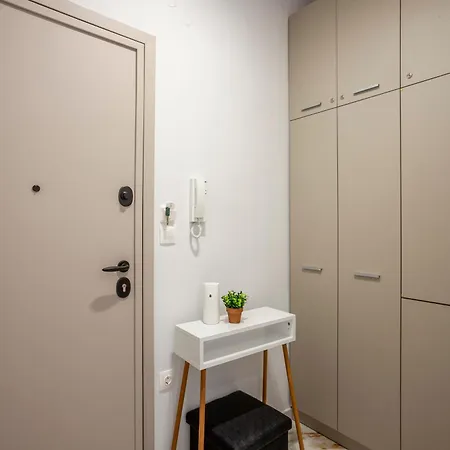 Goldhair Luxury Apartment *